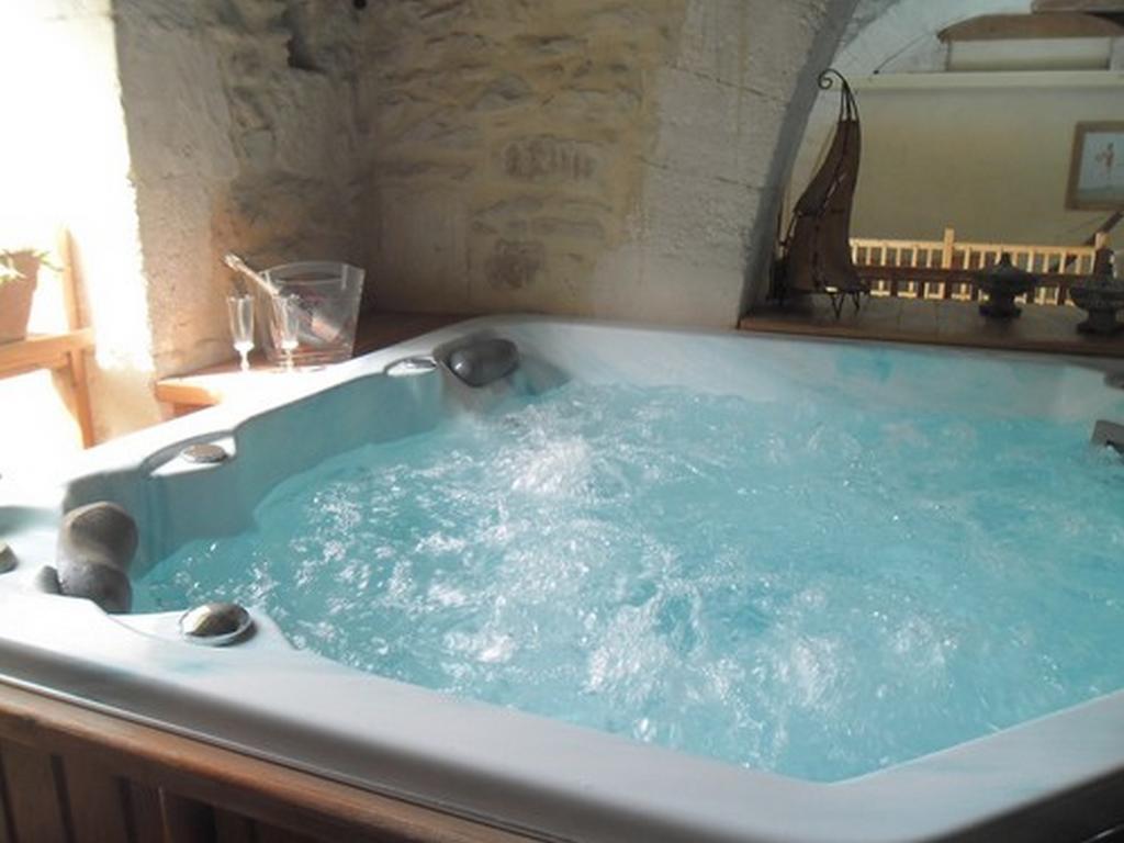 Le Clos D'Isabelle Bed and Breakfast Marsillargues Buitenkant foto